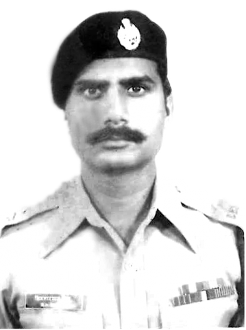 S.N Singh Year: 1979 RR:32 Cadre: Uttar Pradesh