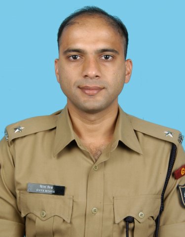 Divya Mishra Year: 2007 RR: 60 Cadre: Gujarat
