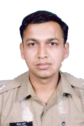 VIVEK SHARMA 51 RR 