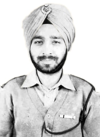 SUNDER SINGH 20 RR