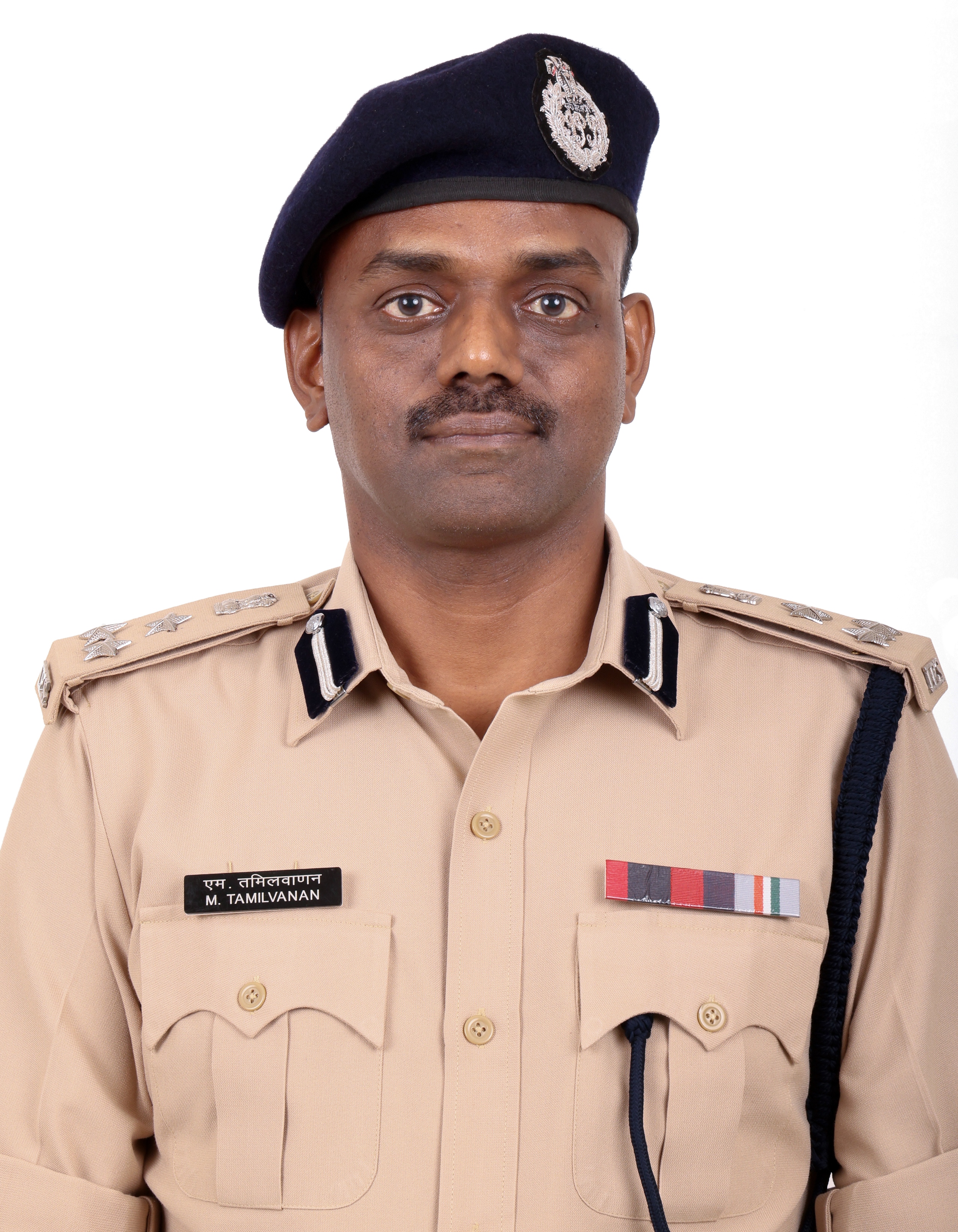 Shri  M.Tamilvanan